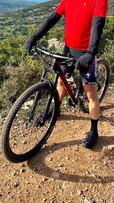 Bike Specialized  em carbono