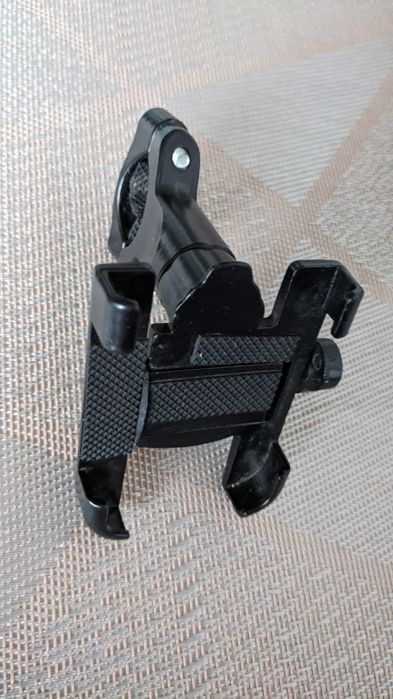 Крепление для телефона металлическое