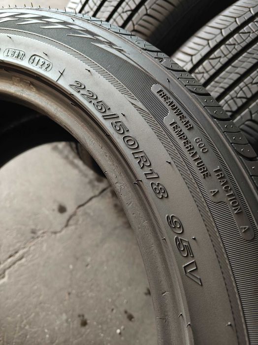 R18 225 50 шини всесезонні Nexen Npriz AH8 Корея гарний стан