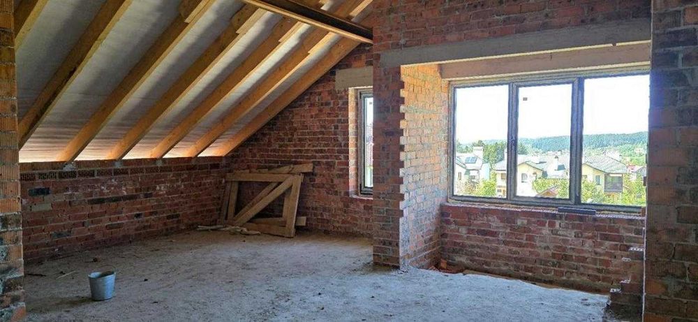 Продаж будинку у Східниці серед гір та лісів/0-цикл/чудова інвестиція