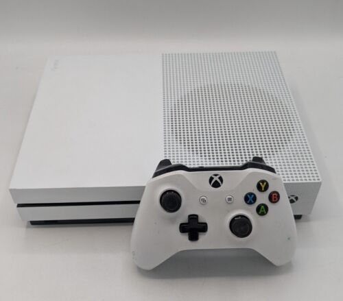 Xbox one S 1TB , 30 днів геймпас, гарантія 3 місяці