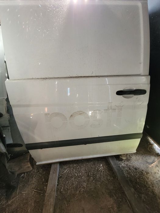 Mercedes Vito 639 wszystkie części silnik skrzynia dyfer drzwi klima