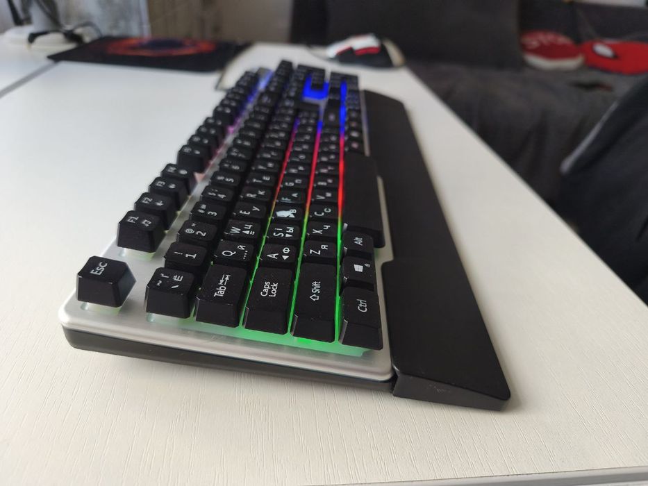 Клавіатура Gamepro з підсвіткою