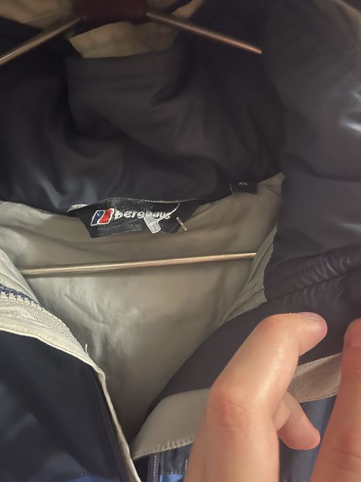 Вітровка berghaus з подкладом