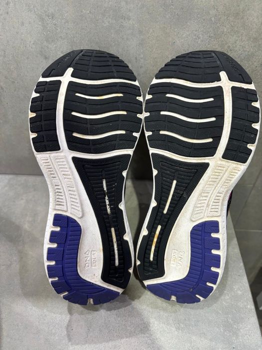 Buty Brooks Glycerin 19 rozmiar 40,5