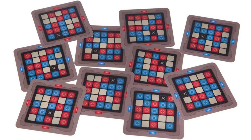 Настільні ігри Кодові імена: Малюнки/Під прикриттям: нові, у плівці