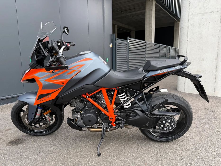 KTM