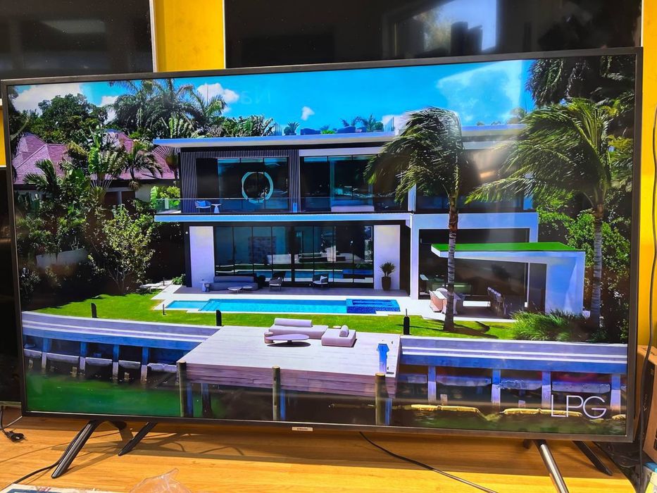 4K Телевізор 58” Samsung UE58NU7100UXUA Smart TV, WiFi