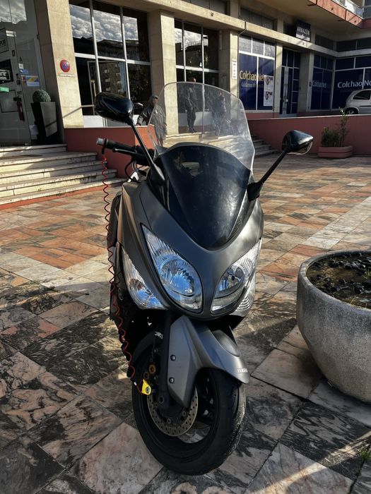 Yamaha tmax 500 como nova
