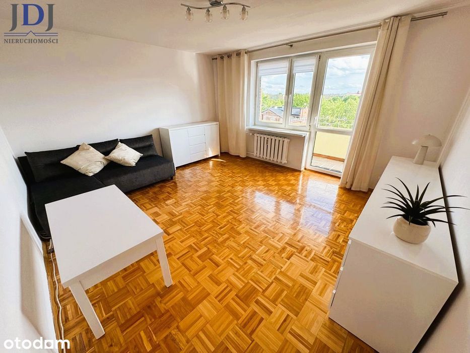 Do wynajęcia 49 m2. Piętro III. Dwa pokoje. Chełm