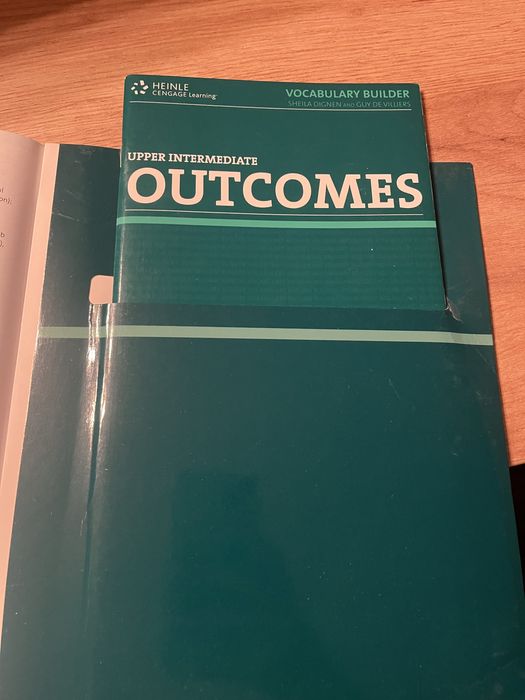 Komplet podręcznik plus ćwiczenia outcomes upper intermediate workbook