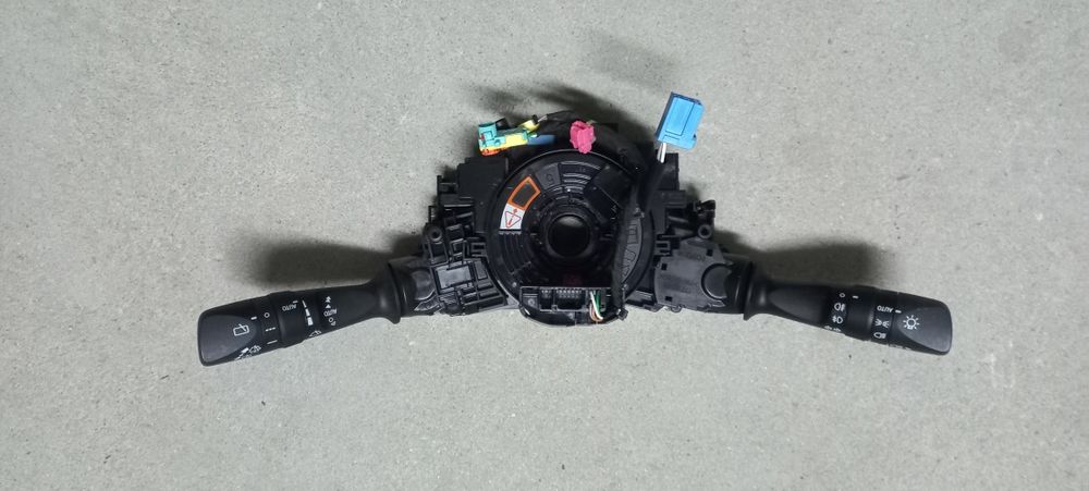 PRZEŁĄCZNIKI pod kierownicę + taśma Toyota C-HR 2.0