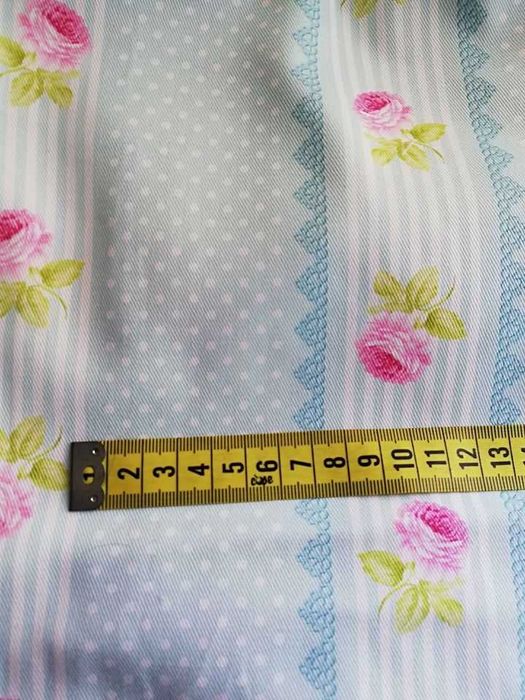 Patchwork fabrics for crafts.64730286487937122