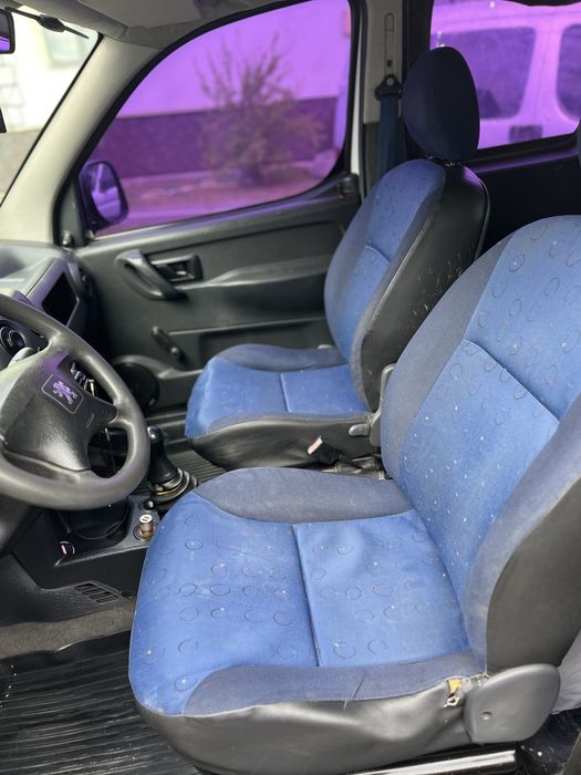 Пежо партнер 2004