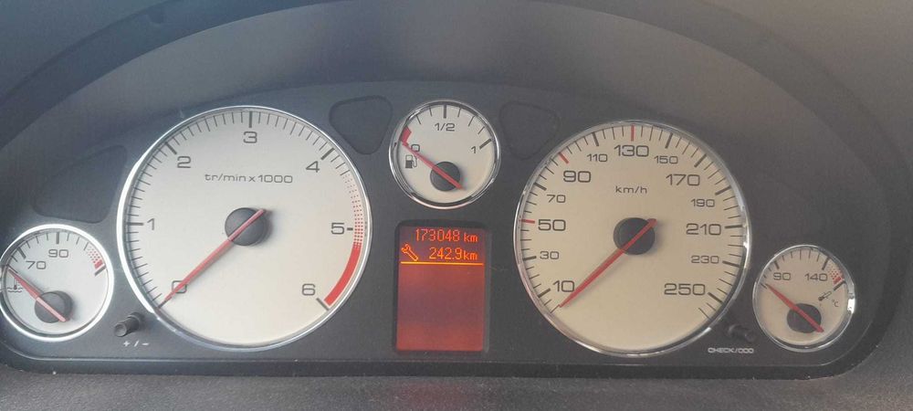 Peugeot 407 SW 1.6 HDi | 173.000 km Reais | Muito Equipado | 2.990 €