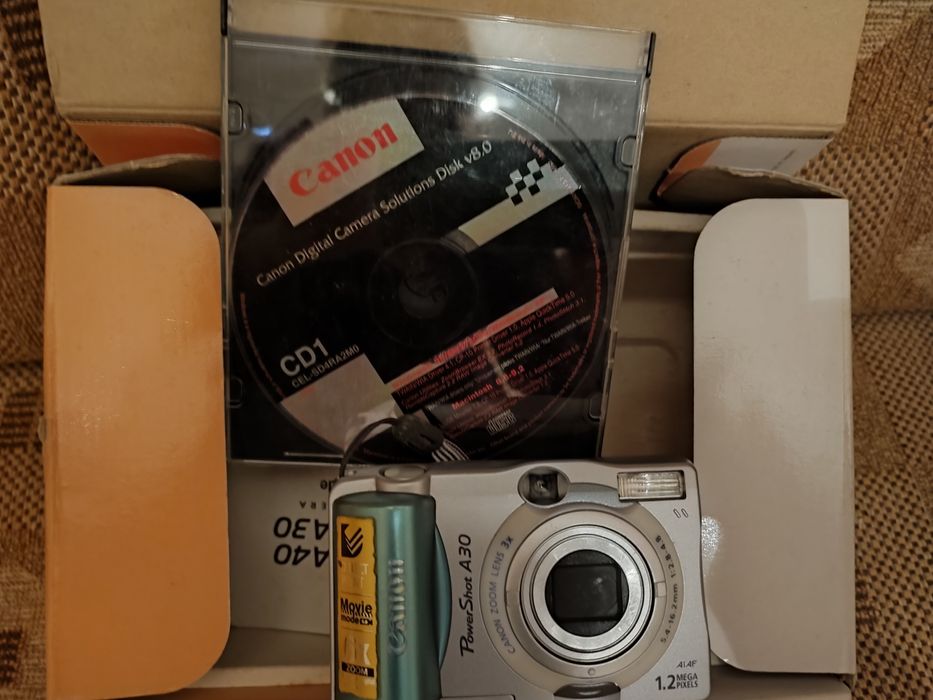 Vendem se máquinas fotográficas antigas