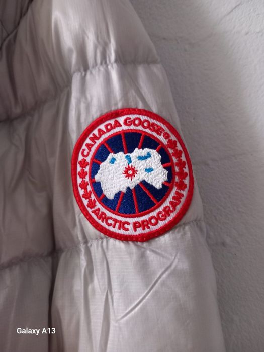 Canada Goose oryginalna kurtka puchowa damska s