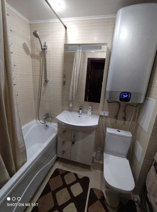 3 кімнатна квартира з капремонтом!!! Велика площа. Цегла. Чешка.