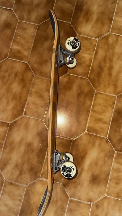 Skate da Jart praticamente novo