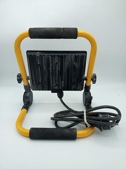 Przenośna lampa zewnętrzna 50W