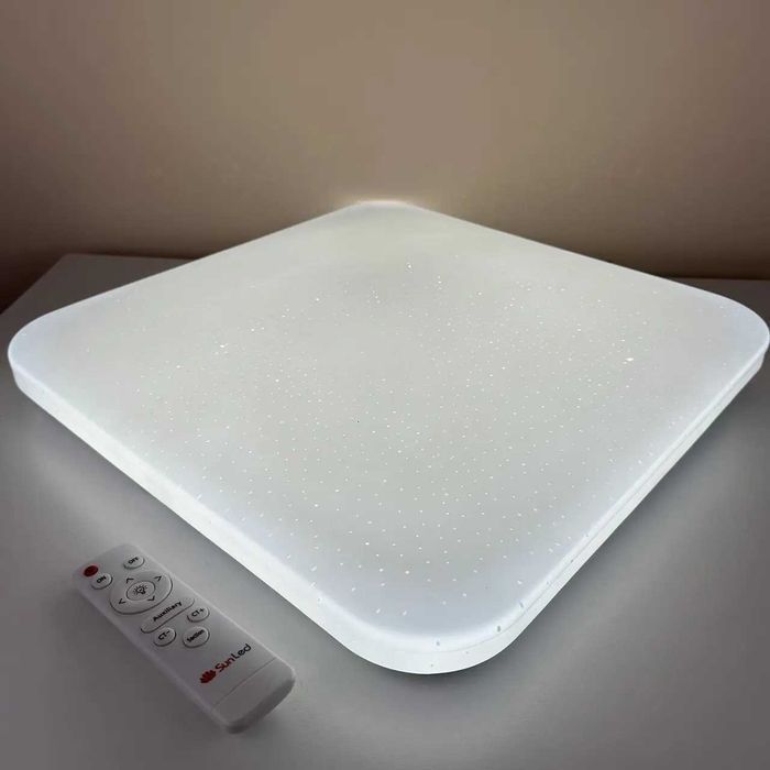 Смарт світильник "Білий квадрат" з пультом керування. SmartLed