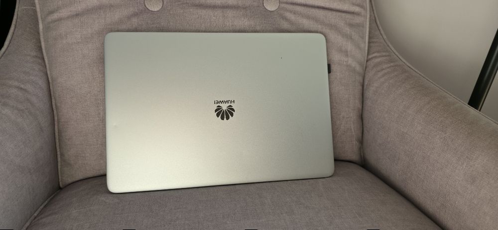 Huawei Matebook D13 Ryzen 5
