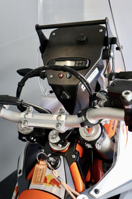Ktm 690 enduro ( apenas 1800 kms)