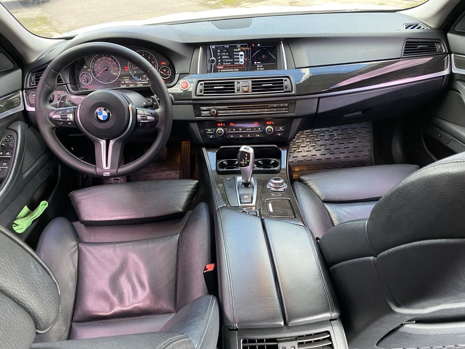 Продам BMW  528i F10 3.0