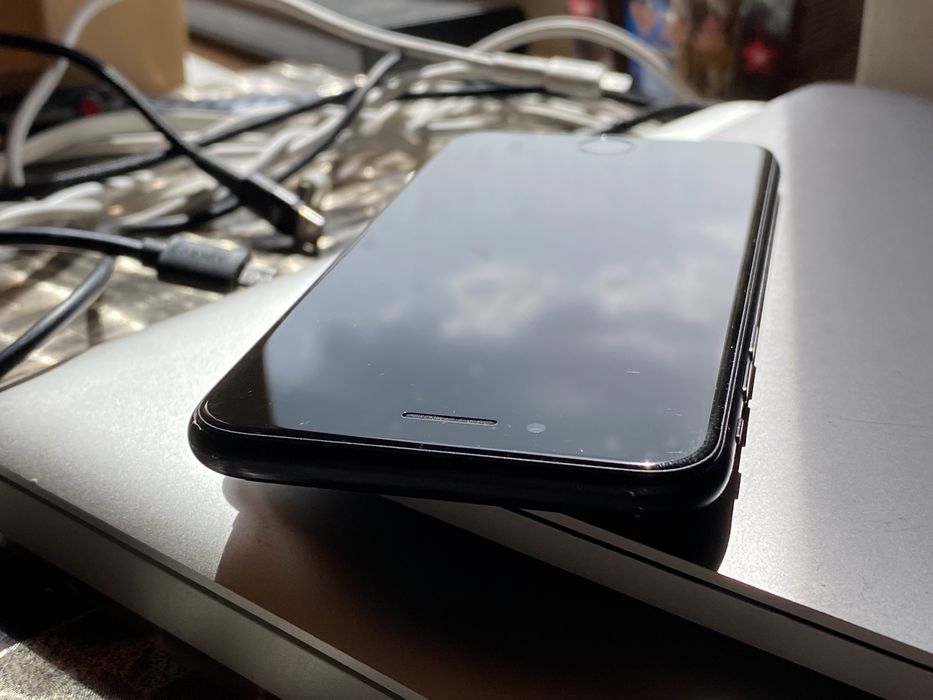 IPhone 7 128gb, без сім - тільки wifi, акб 88