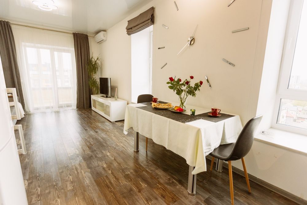 New Time. БЕЗПЕРЕБІЙНИЙ Wi-fi, гаряча вода, опалення Квартира подобово