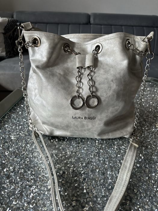 Torebka worek Laura Biaggi