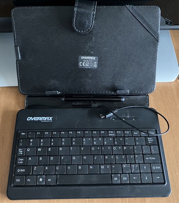 Etui z klawiaturą na tablet 7” Overmax OV-KL7-01