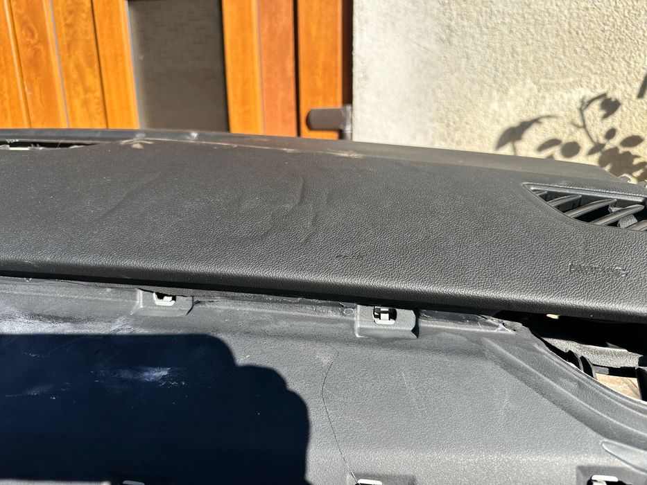 Передня консоль шкода а8