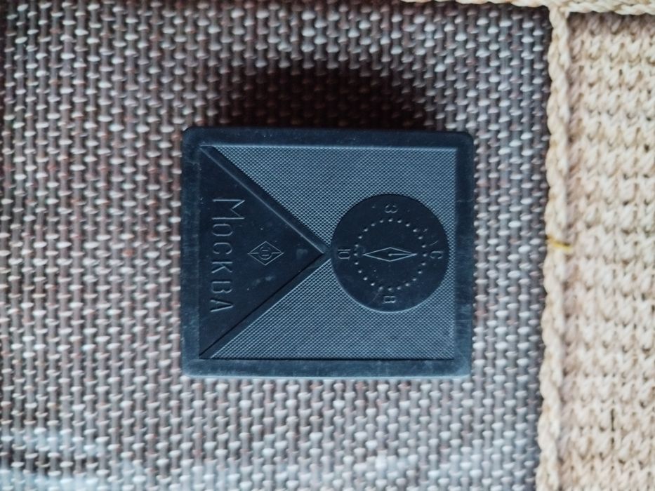 Компас "Турист-2"