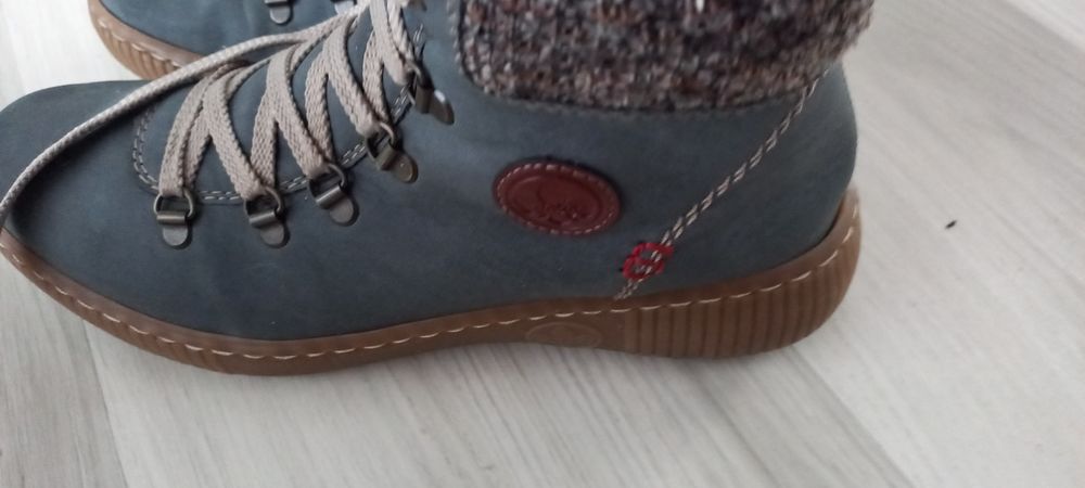 Botki damskie ocieplane Riekier