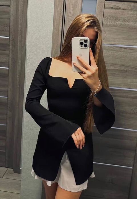 Продаю класичну стильну чорну сукню