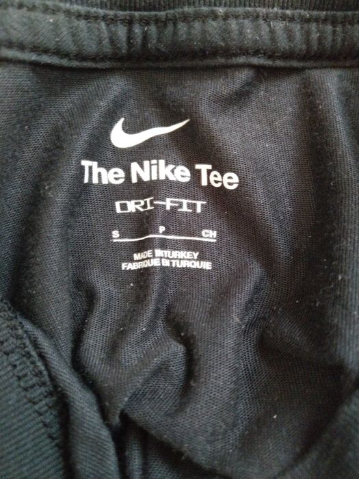 t-shirt Nike x HolaLou dri-fit