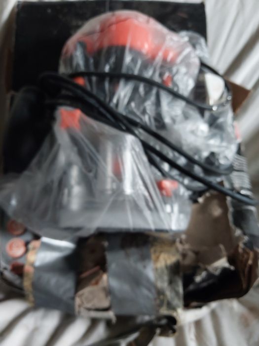 Fabrycznie nowa frezarka do drewna