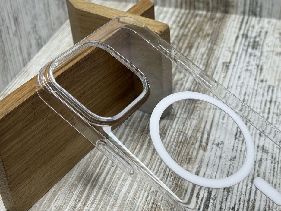 Чехол пластик Fibra Clear MagSafe на iPhone 15 Pro Max/ 15 Pro Не желтеет. Чохол