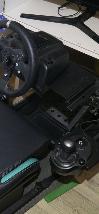 ZESTAW simrig nacon stelaż fotel Simracing+ Kierownica Logitech G920