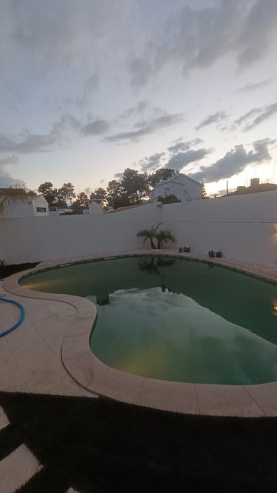 Limpeza e manutenção de piscinas!