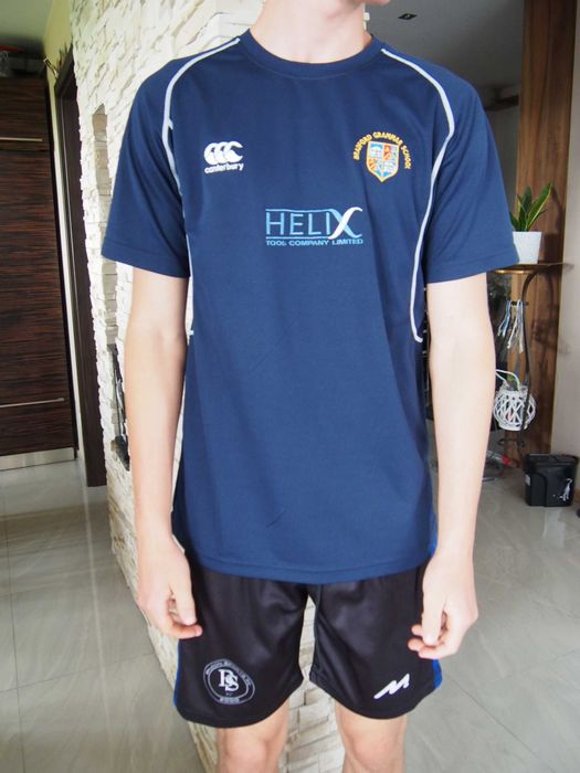 Strój piłkarski sportowy S/M 185 cm