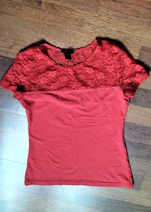 Piękna bluzka bluzeczka z koronką krótki rękaw dekolt w łódkę S