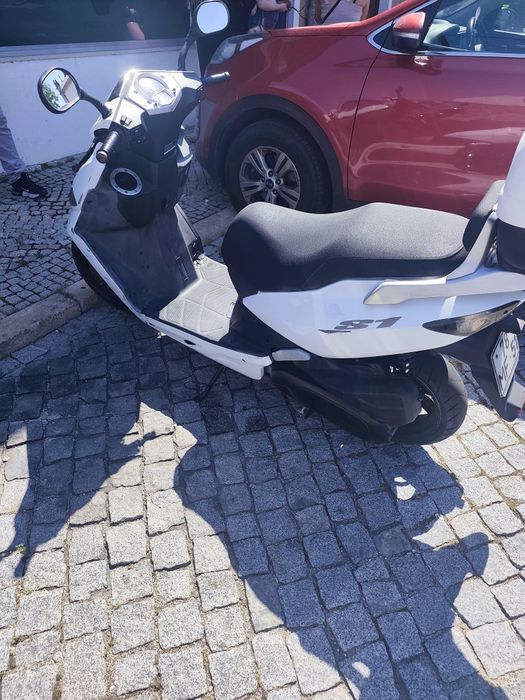 Daelim scooter 125CC