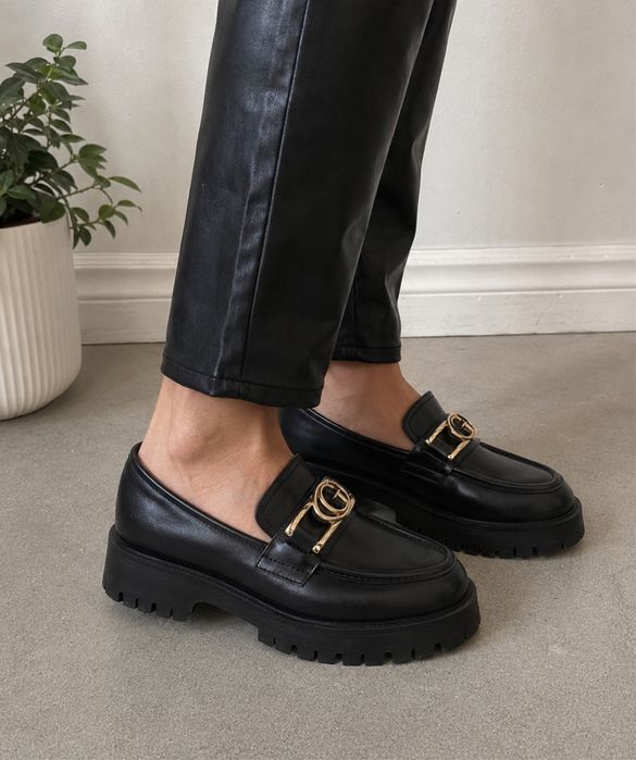 GUESS Ilary mokasyny loafersy skóra naturalna  r.37