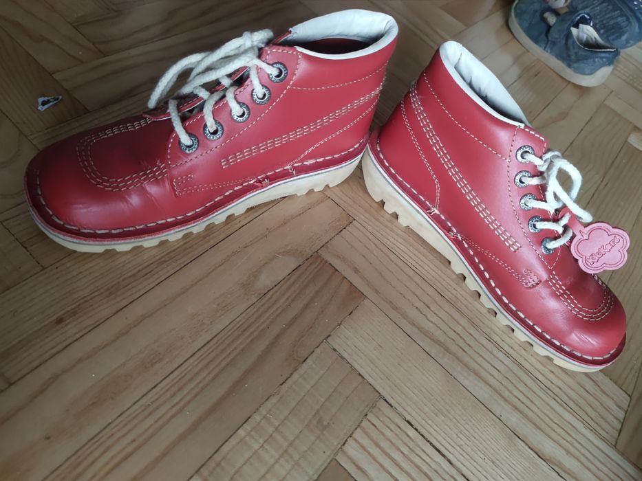 Czerwone buty za kostkę kickers skórzane 38