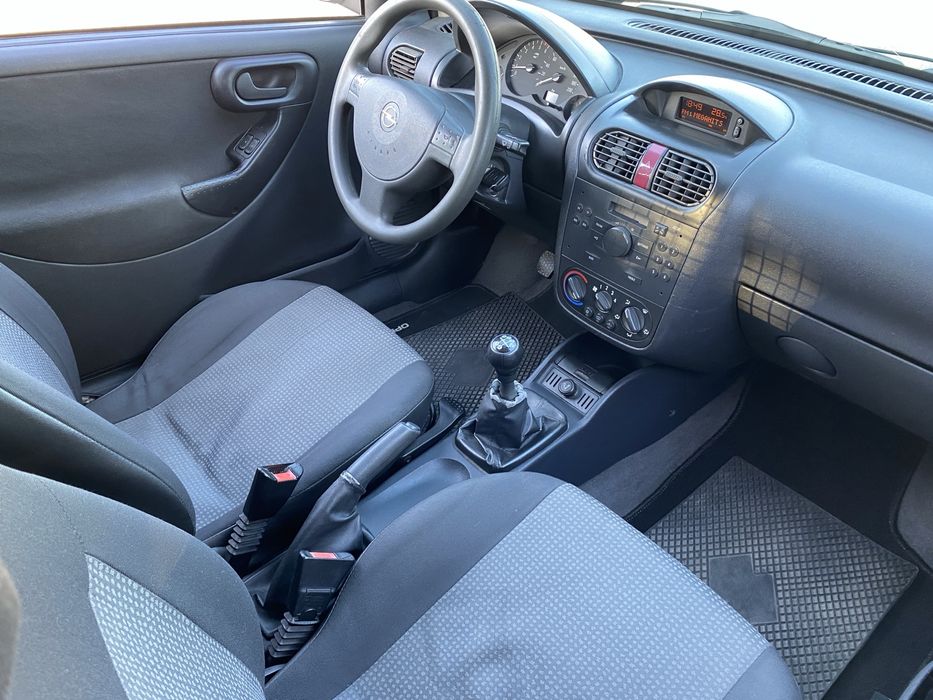 Opel Corsa 1.3 CDTi 2006 - 230.000kms - Ar Condicionado