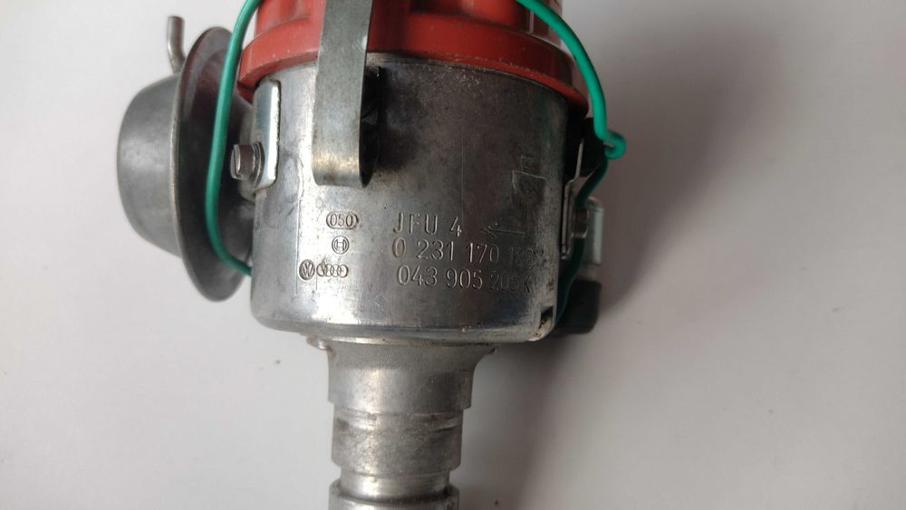 Oryginalny aparat zapłonowy Garbus VW BOSCH