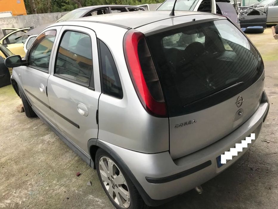 Opel Corsa C 1.3 CDTi 5P 2003 - Para Peças
