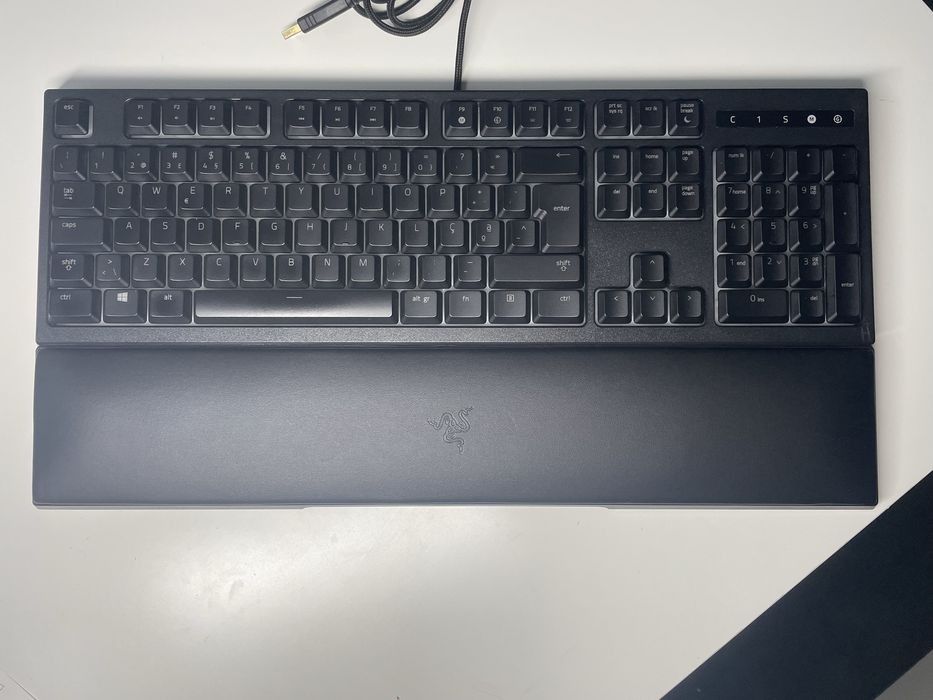 Teclado Gaming  "Razer Ornata Chroma"